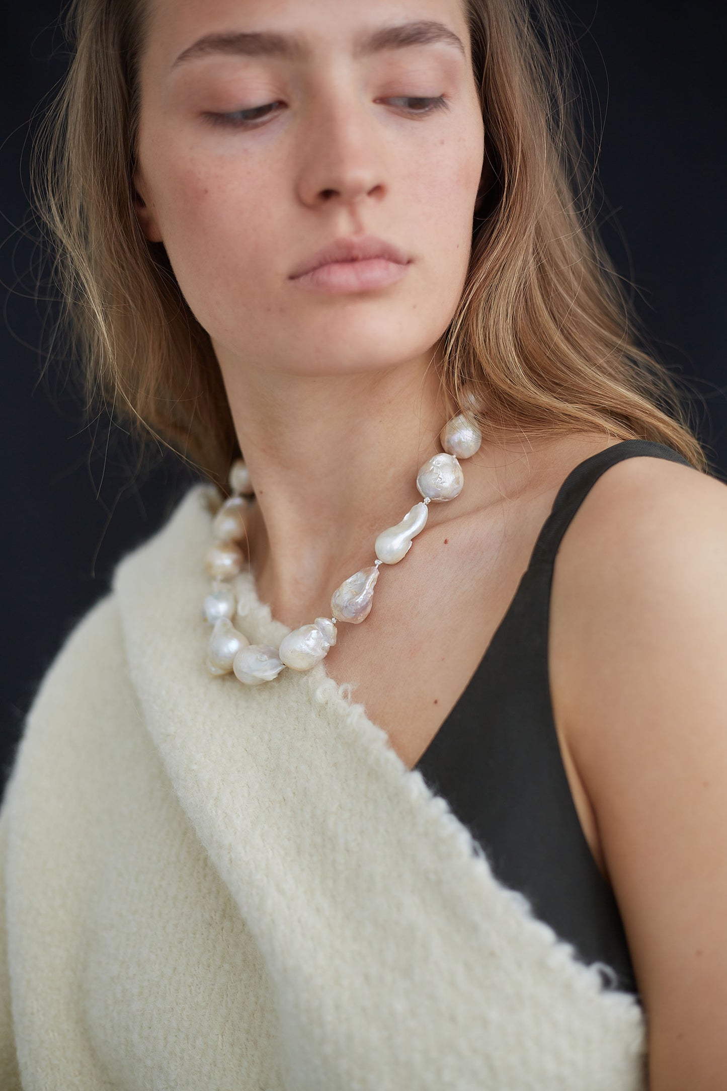 LAI BAROQUE PEARL NECKLACE