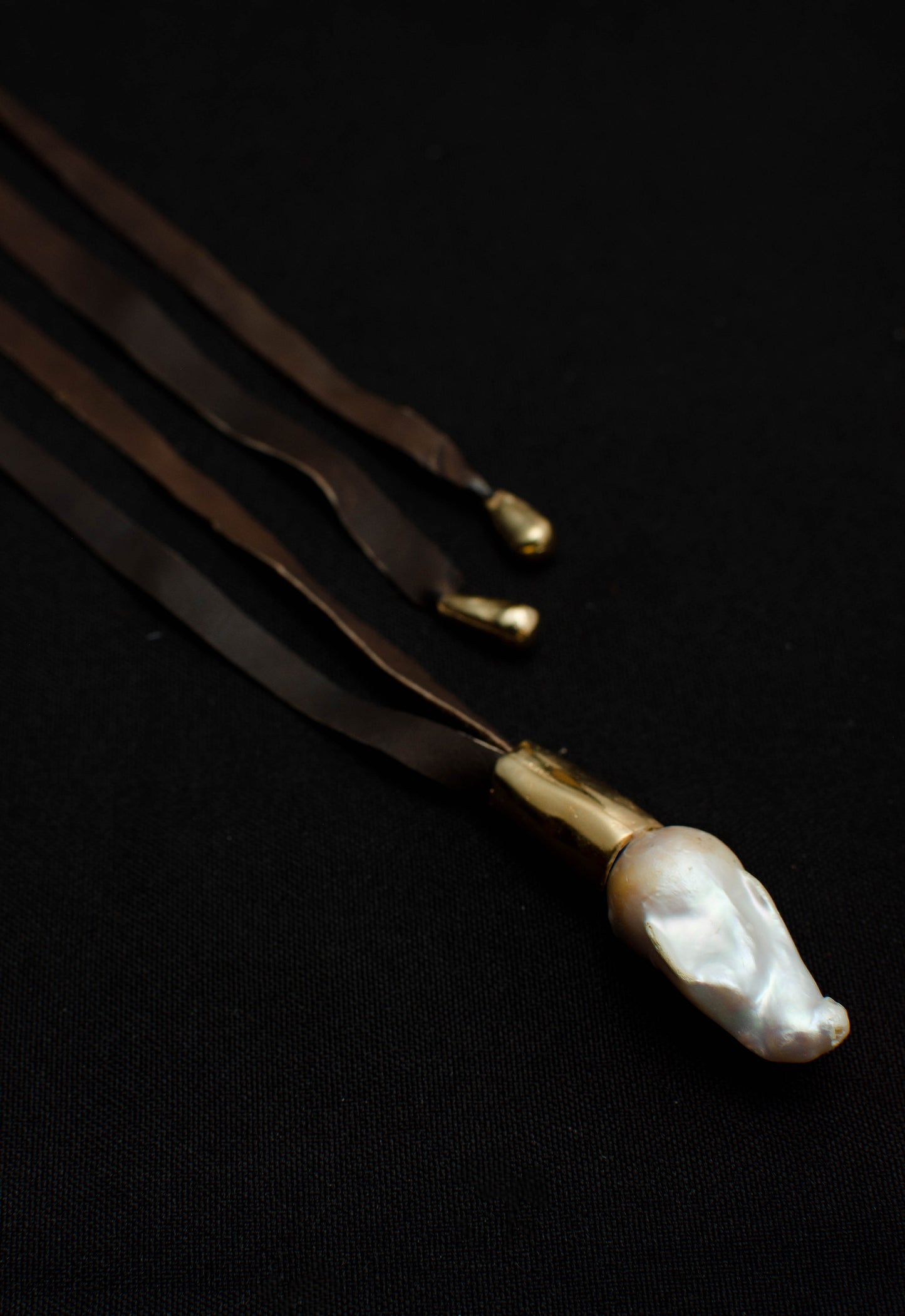 TINÚ NECKLACE